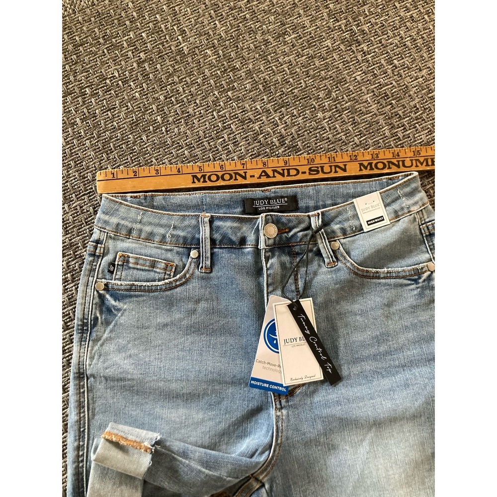 Judy Blue Shorts NWT Women's Size Large High Waist Tummy Moisture Control Denim - Picture 10 of 16
